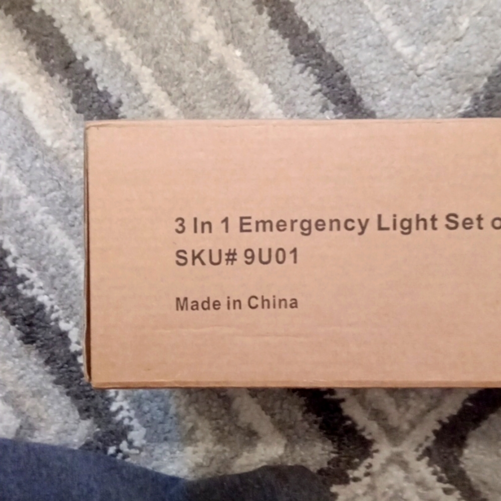 3 in 1 Emergency Light